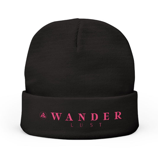Beanie mit Stickerei Wanderlust